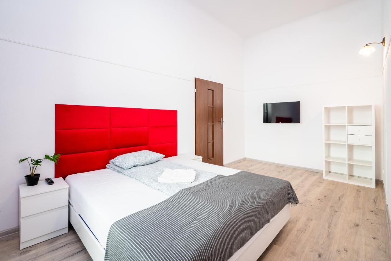 Jm Rooms Lubicz II Cracóvia Exterior foto
