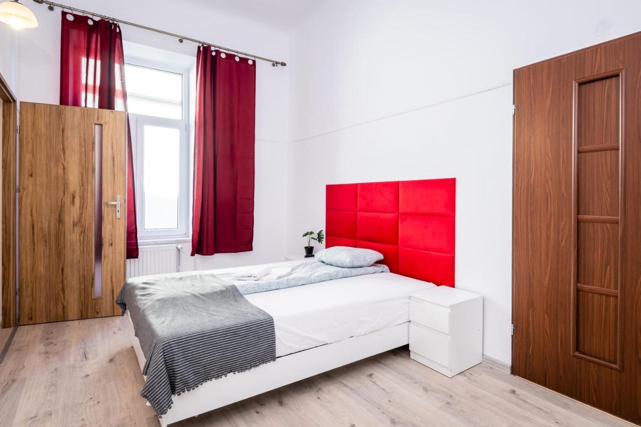 Jm Rooms Lubicz II Cracóvia Exterior foto